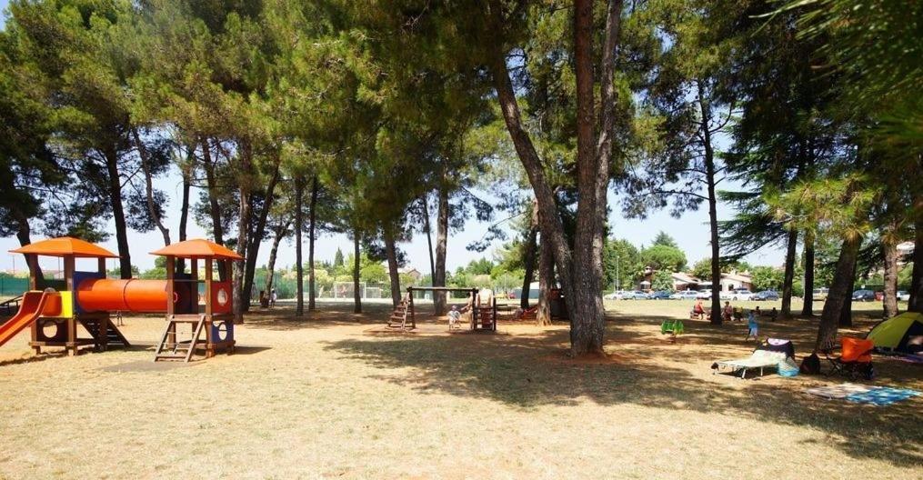 Apartman Tea Novigrad Istria エクステリア 写真