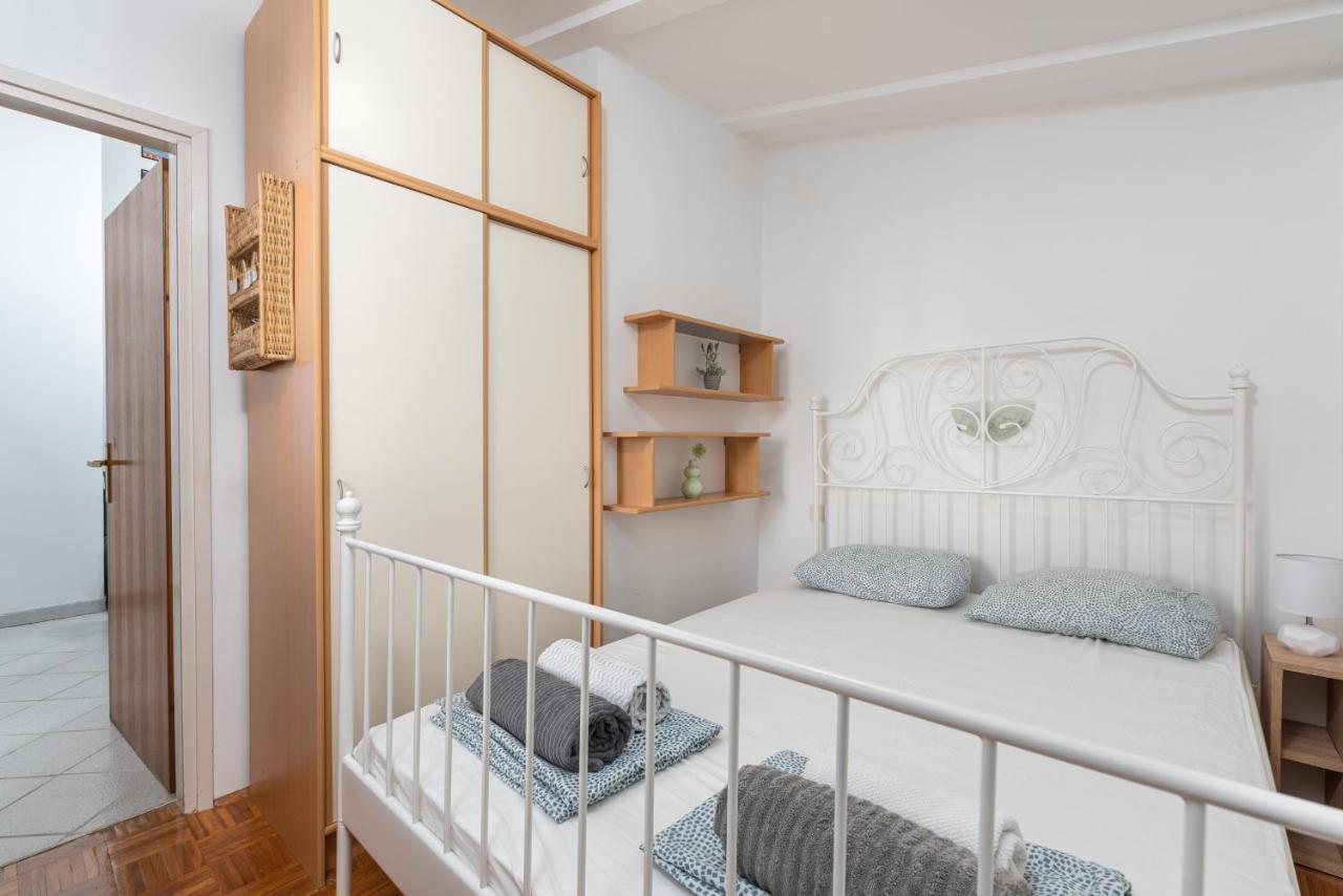 Apartman Tea Novigrad Istria エクステリア 写真